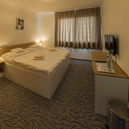 Ard Plus Guest house